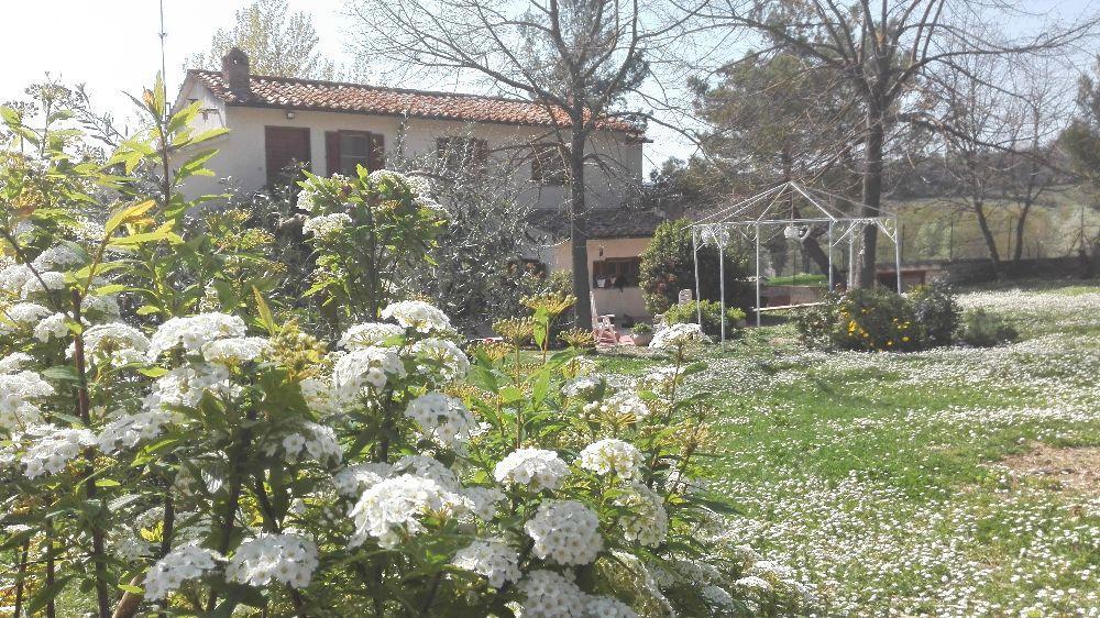 سان جيميني Bed And Breakfast Casale Isorella المظهر الخارجي الصورة