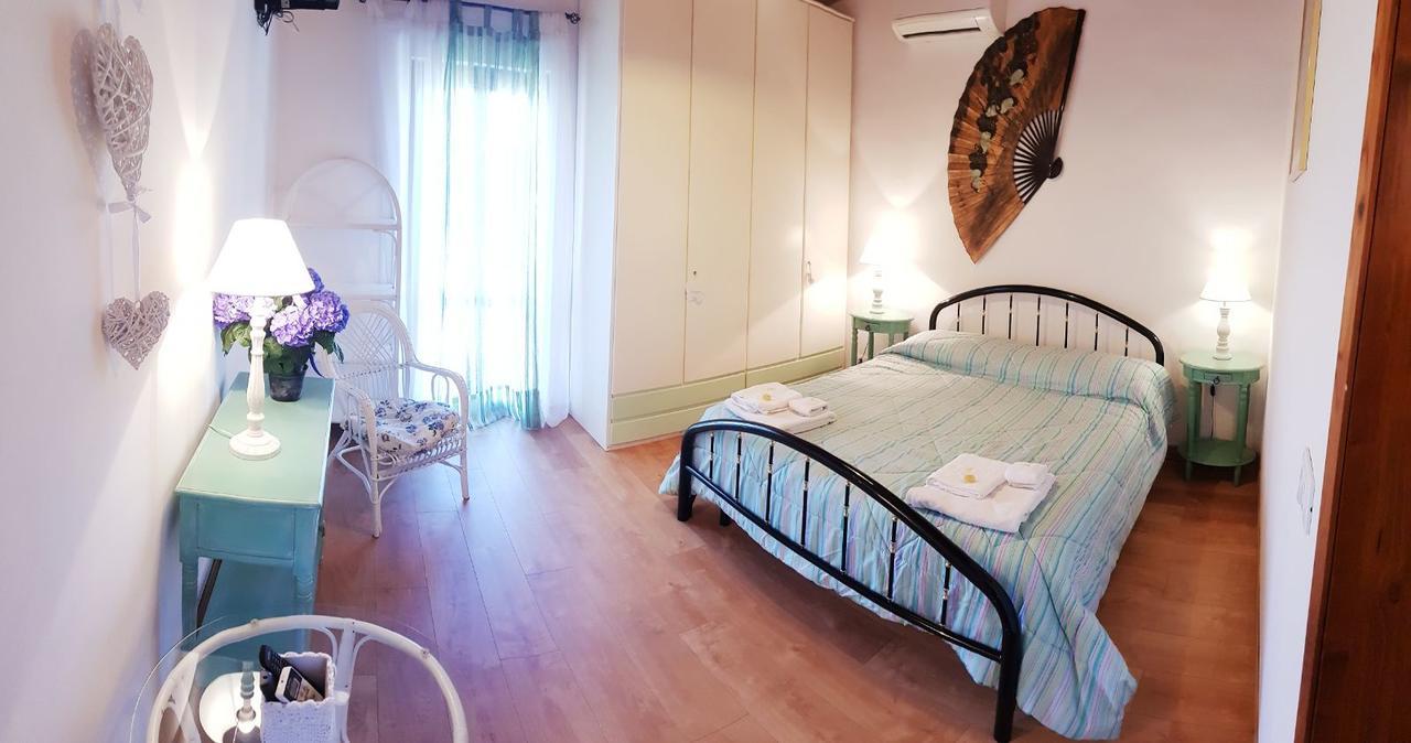 سان جيميني Bed And Breakfast Casale Isorella المظهر الخارجي الصورة